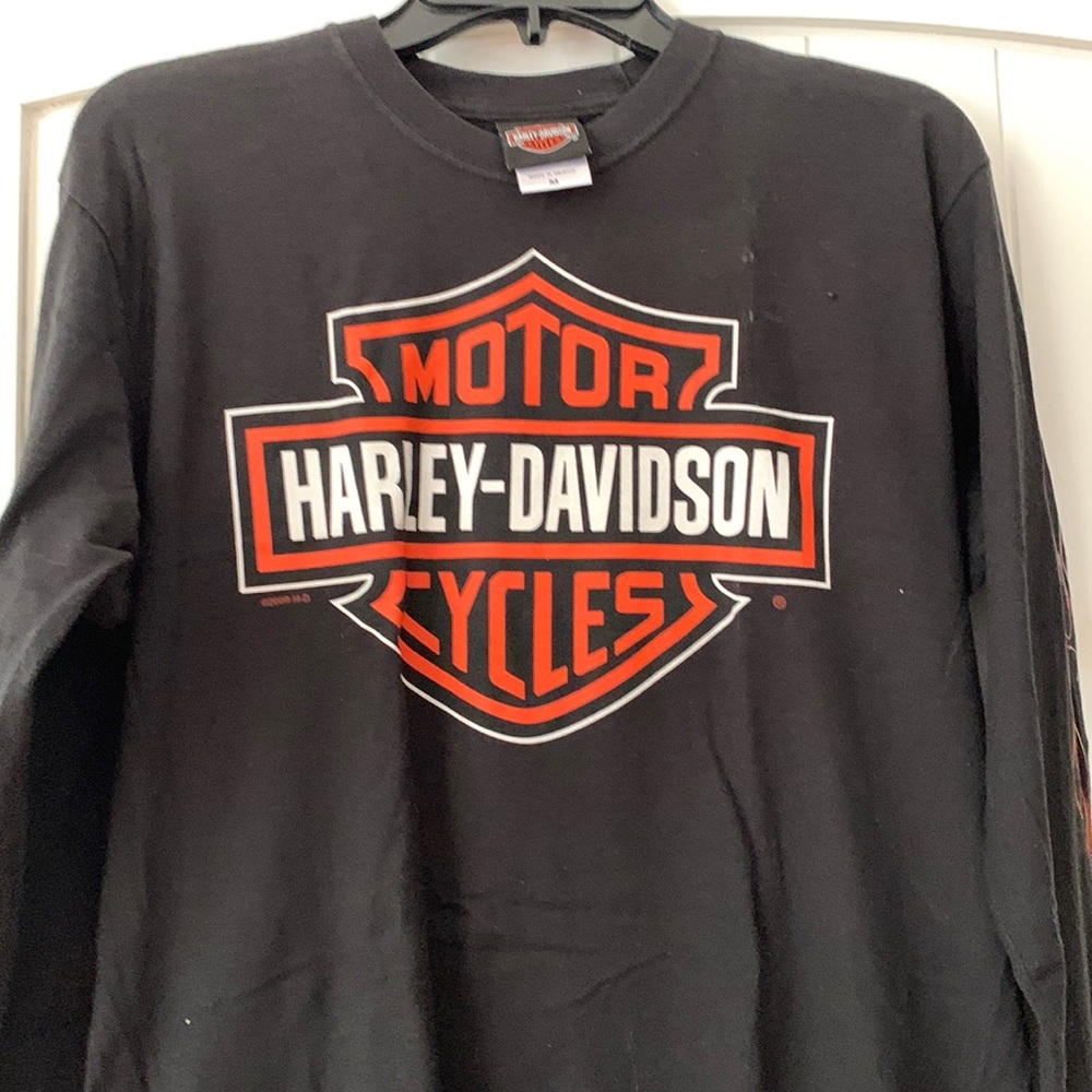 Unisex black long sleeve Harley Davidson t-shirt